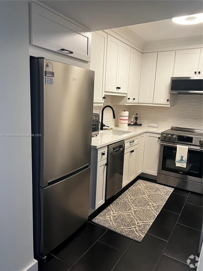 Building Photo - 2840 S Ocean Blvd Unit 3010 Rental