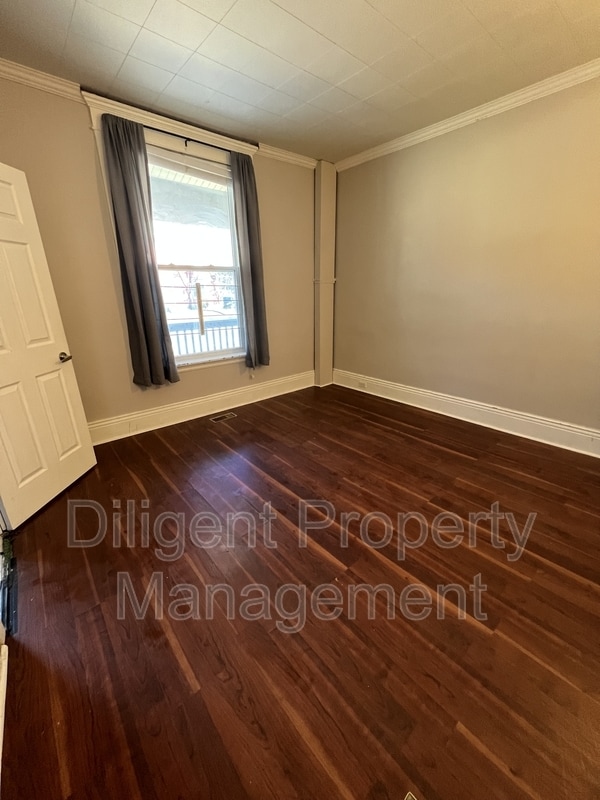 Photo - 265 Sherbrooke St