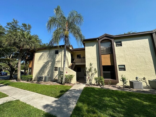 Building Photo - 4509 Carambola Cir S Unit 4509