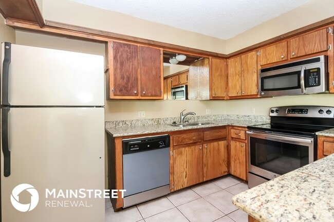 Photo - 301 Springfield Dr