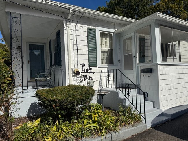 Photo - 56 Highwood Ave