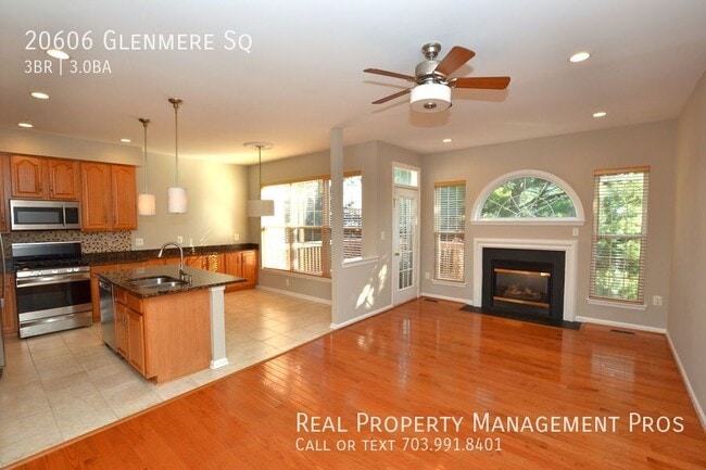 Photo - 20606 Glenmere Square