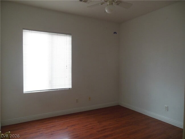 Photo - 10923 Golden Birch Pl