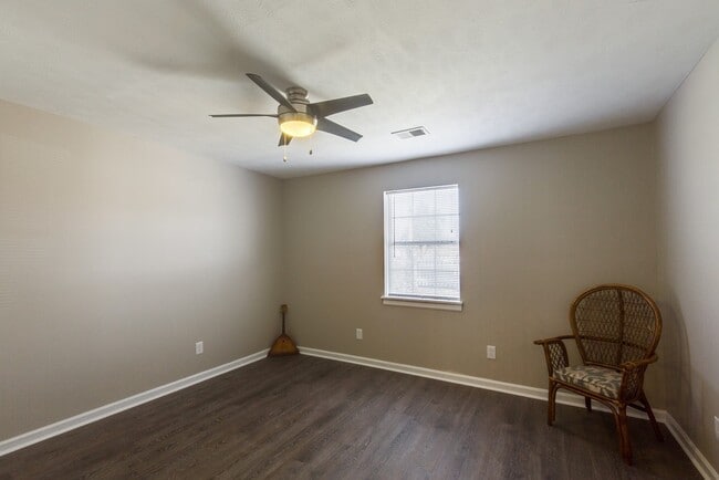 Photo - 1417 22nd Ave N