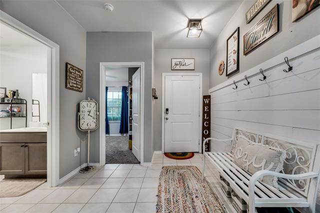 Photo - 315 Patina St