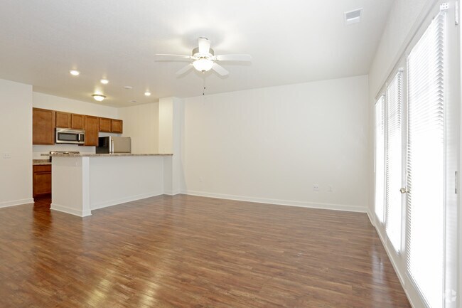 2 Bedroom Alternate - Living Room