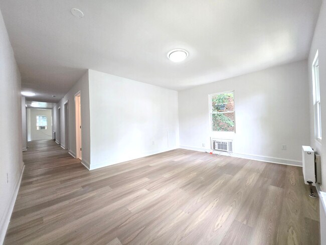 Photo - 4530 Avondale St
