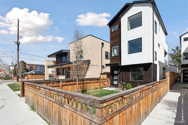 Photo - 1386 Zenobia St