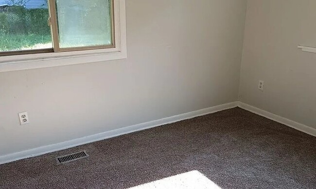 Photo - 514 W Alma Ave