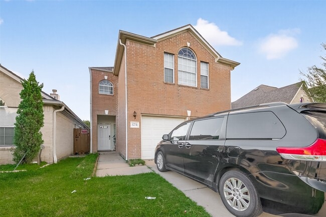 Building Photo - 12731 Heather Landing Ln