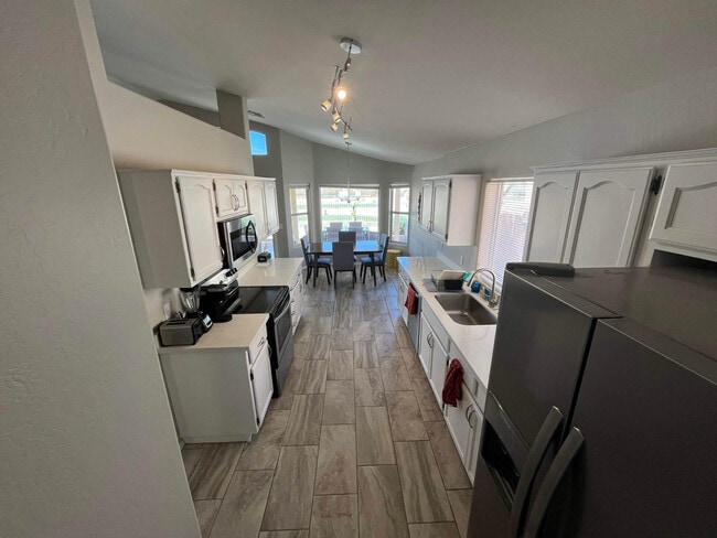 Photo - 11669 W Pine Mountain Ct