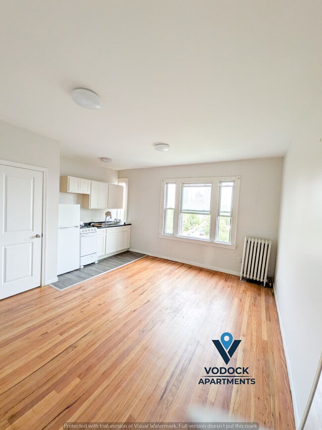 Photo - 39 Charter Oak Pl