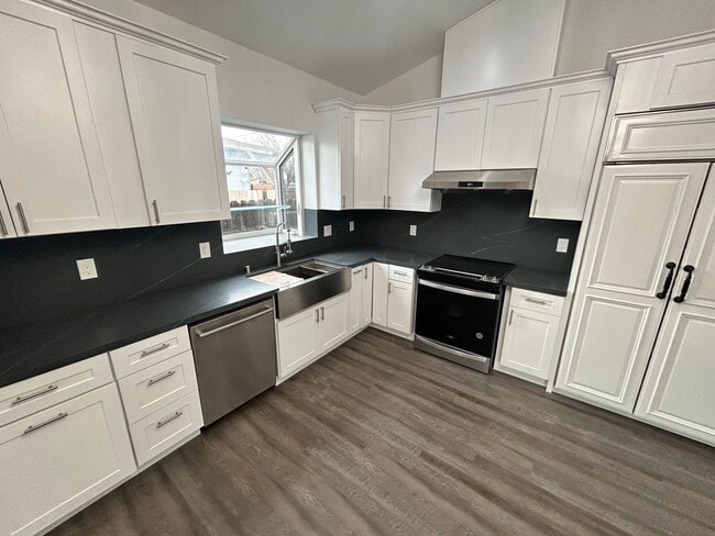 Photo - 3 Bedroom 2 Bath Home Modesto Ca