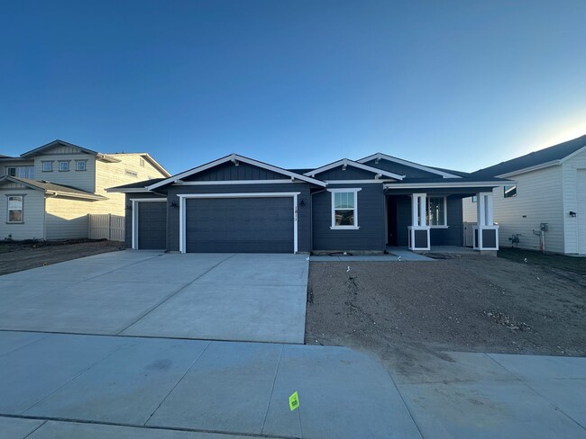 3bed, 2bath, + office/flex 1630sq.ft. home... - 3bed, 2bath, + office/flex 1630sq.ft. home...