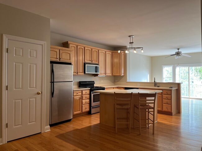 Photo - 1531 Queen Ann Ln