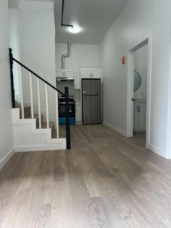 Photo - 191 Ashburton Ave