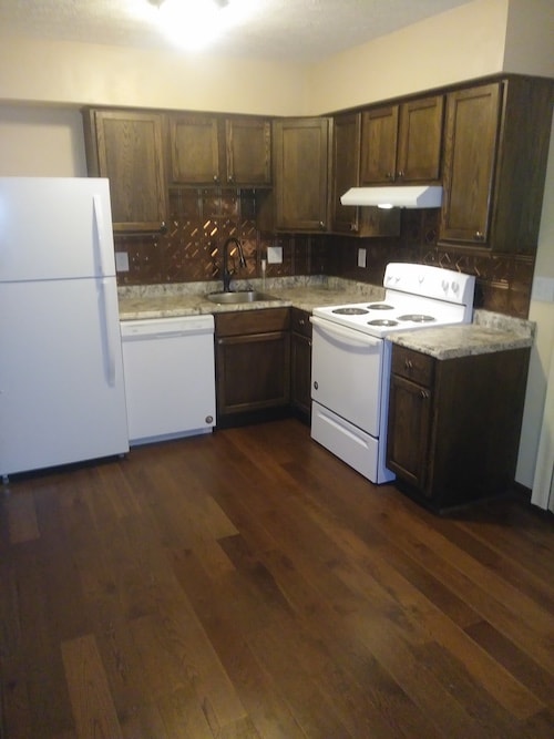 Photo - 1 Peppertree Ln Unit A Must See.