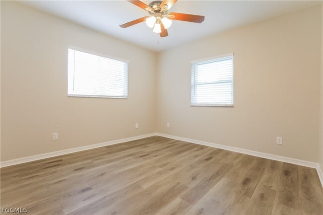 Photo - 2702 Nellie Ln