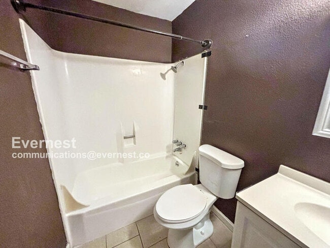 Photo - 710 E Dean Keeton St Unidad 104