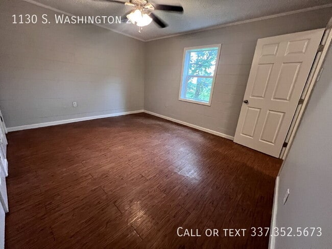Photo - 1130 S Washington St