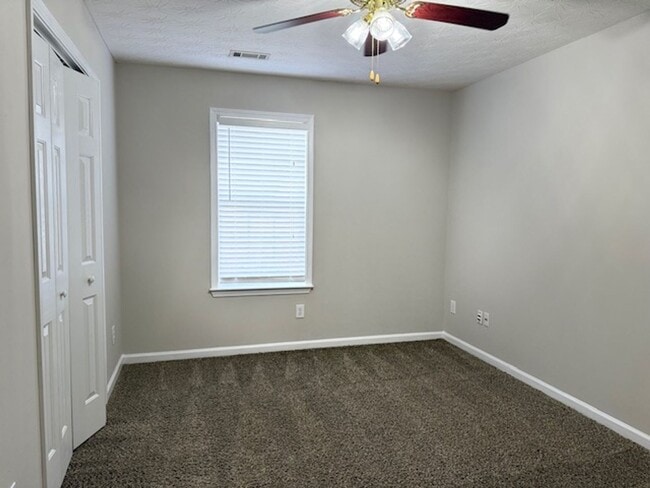 Photo - 2034 Elm Grove Ln