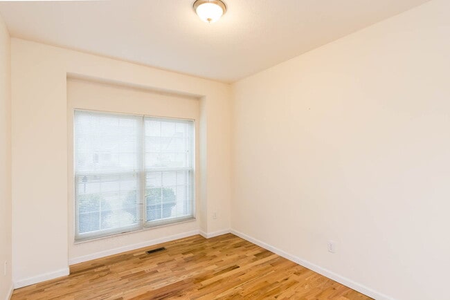 Photo - 6382 Morrisey Pl