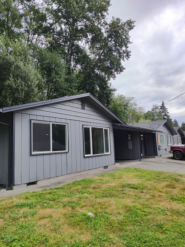 Building Photo - 40B Alpha Dr Unit 44B Rental