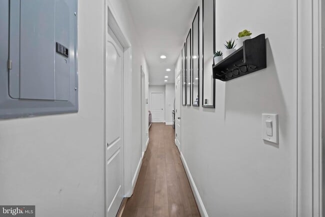 Photo - 1363 Childress St NE Unit 1