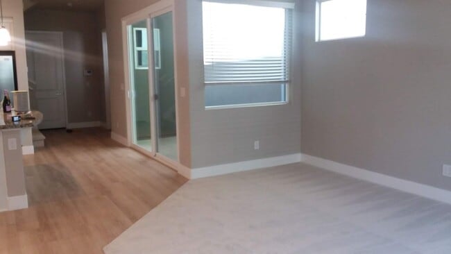 Photo - 3285 Falcon Ct