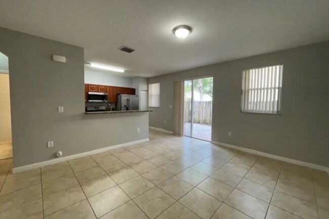 Photo - 19222 SW 133rd St