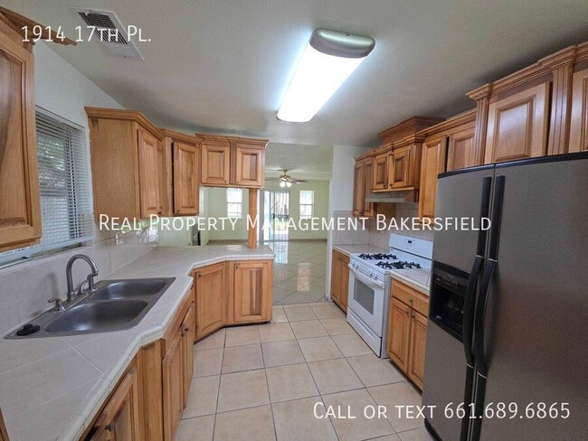 Photo - 1914 17th Pl