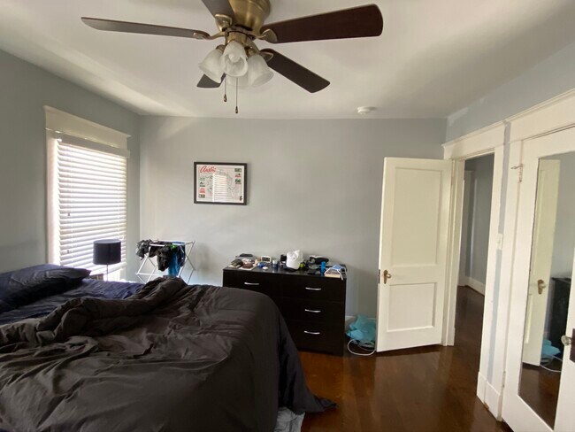Photo - 520 Sul Ross St