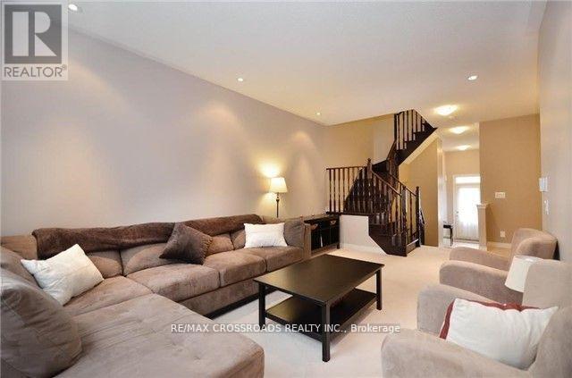 Photo - 158 Harvest Hills Blvd