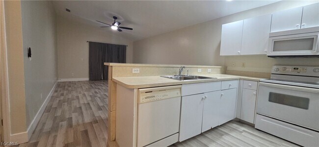 Photo - 1019 SE 12th Terrace