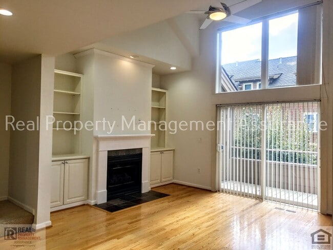 Photo - 10275 NW Alder Grove Ln