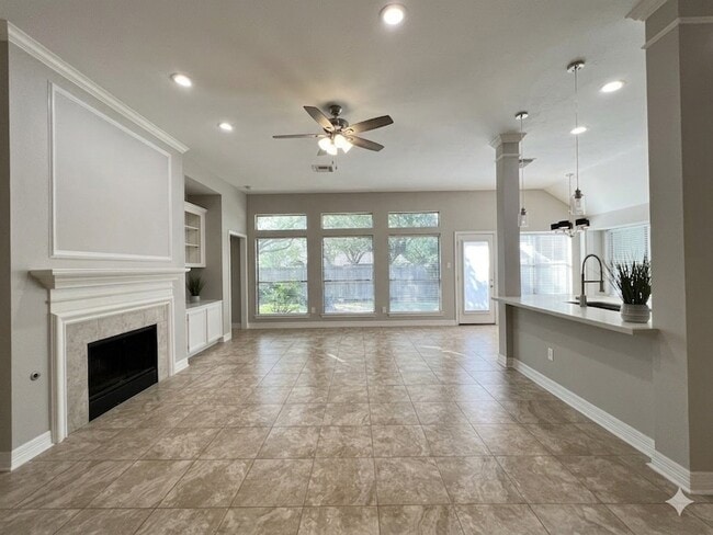 Photo - 3207 Ivy Bend Dr