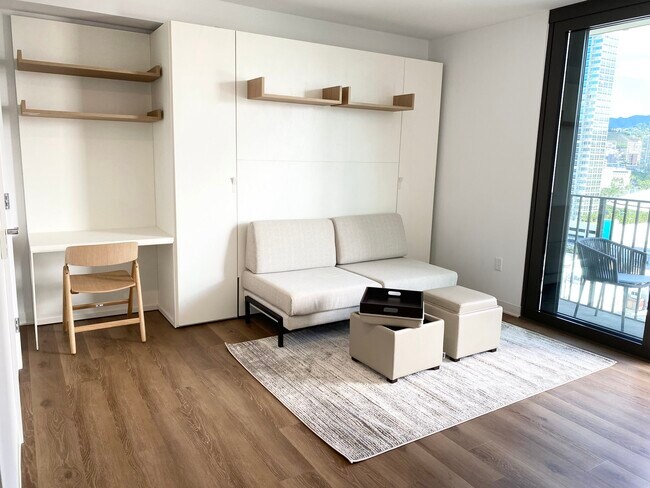 Photo - 987 Queen St Unit 1416