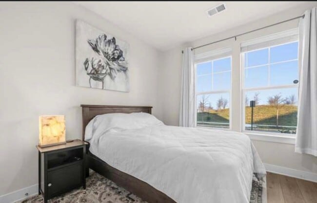 Photo - 1581 Sandpiper Bay Lp