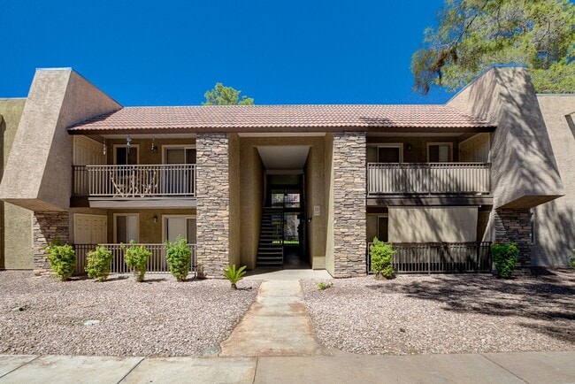 Photo - SINGLE BEDROOM CONDO IN GUARD GATED COMMUN...