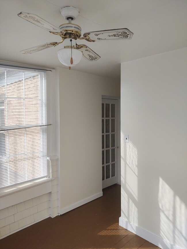 Photo - 544 E Pearl St Unit 2