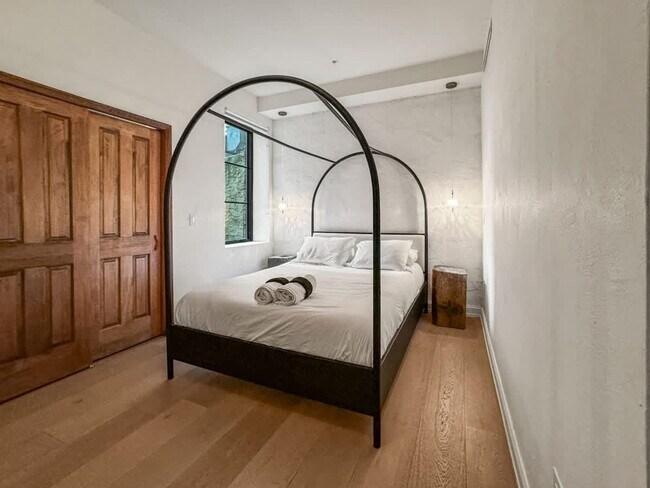 Photo - 309-11 South St Unidad ID1055809P