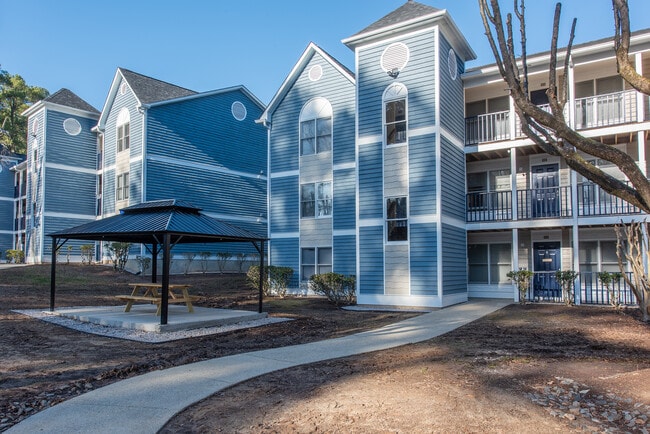 LaSalle Pointe Apartments