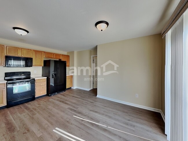 Photo - 322 Brookview Dr