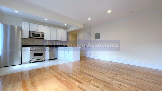 Photo - 289 Convent Ave Unit 35