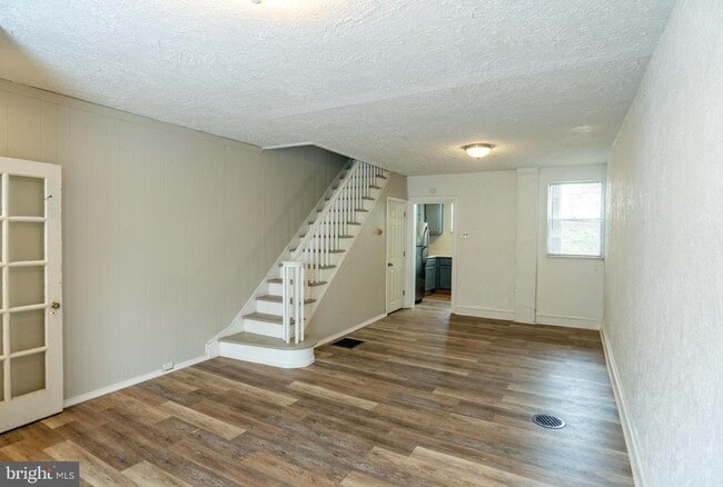 Photo - 1420 S Hicks St