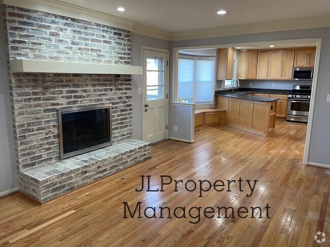 Building Photo - 8108 Gillette St Rental