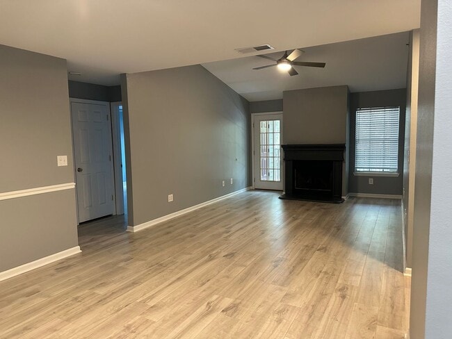 Photo - Gorgeous 2 bed/2 bath located in gated community!