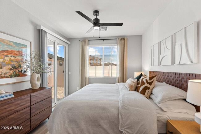 Photo - 1297 E Broadway Ave