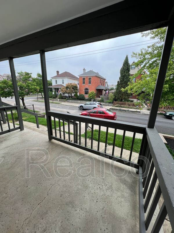 Photo - 277 E Moler St