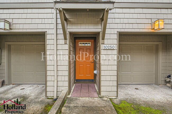 Photo - Spacious Home with High Ceilings and Modern Comforts! NEW PRICE $2,395!